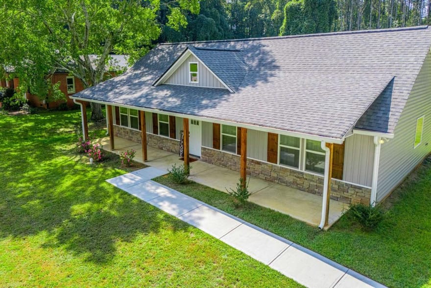 165 N Carroll Street, Bowdon, Georgia