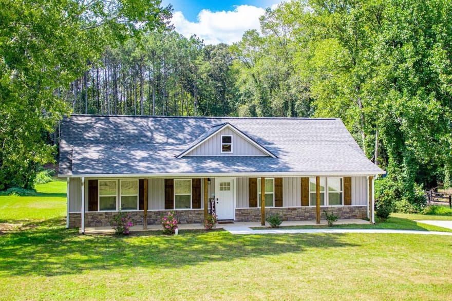 165 N Carroll Street, Bowdon, Georgia