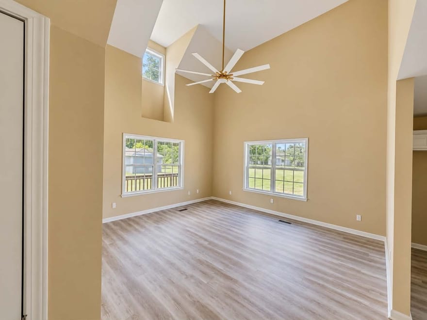 104 Silver Maple Court, Byron, Georgia