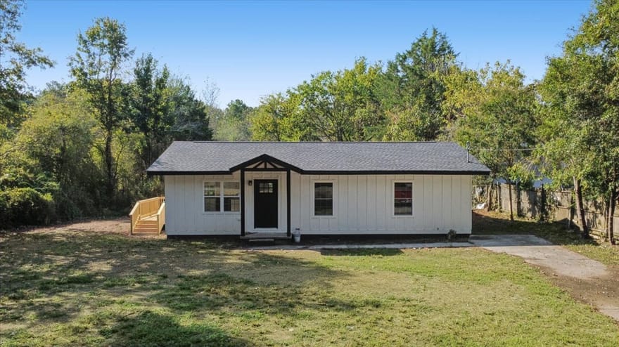 396 Price Road NE, Rome, Georgia