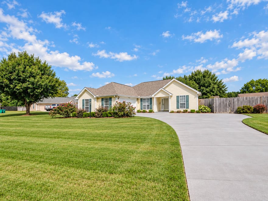 133 Darin Drive, Byron, Georgia