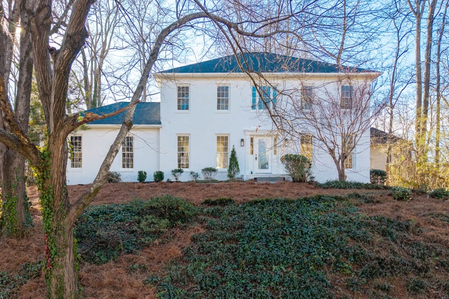 2360 Milstead Circle NE, Marietta, Georgia