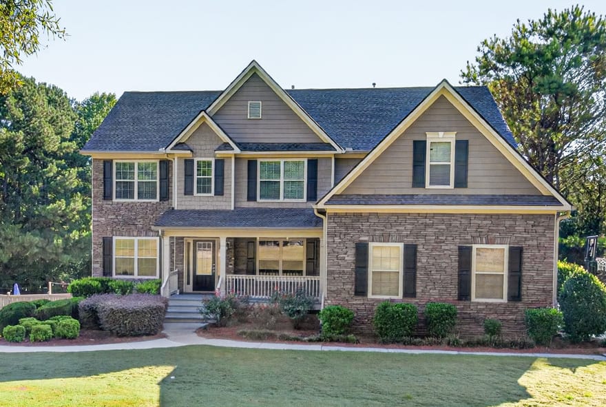 1664 Maes Overlook, Loganville, Georgia