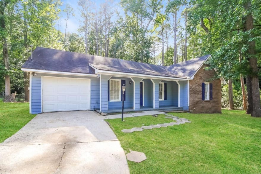 8605 Collins Drive, Jonesboro, Georgia