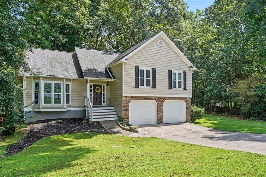 996 Miles Court, Powder Springs, Georgia