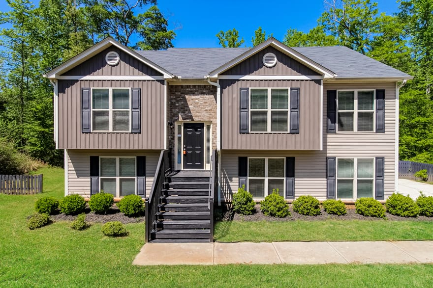 1928 Paynes Point, Winder, Georgia