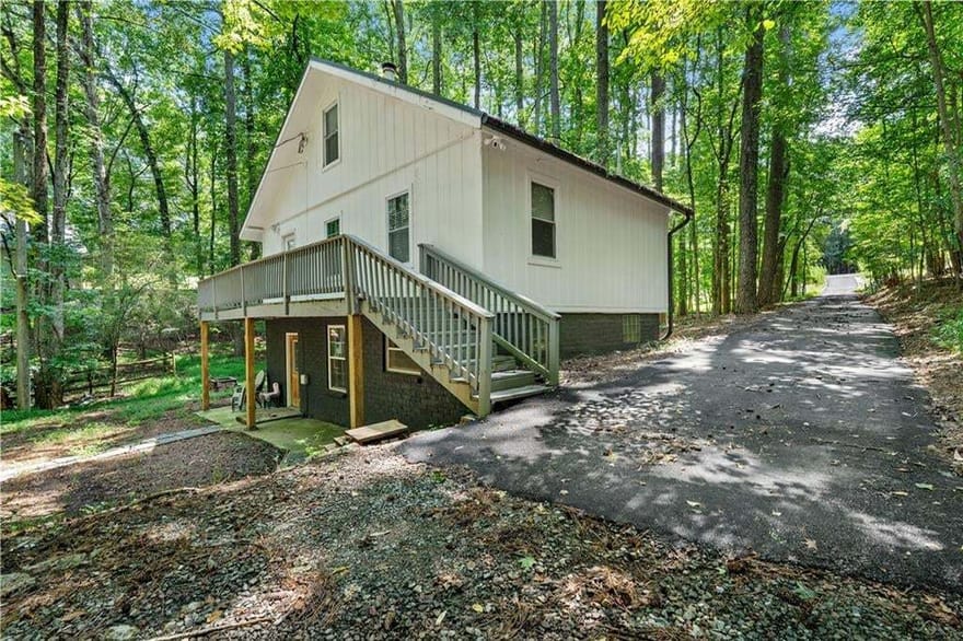 1860 Buford Dam Road, Buford, Georgia