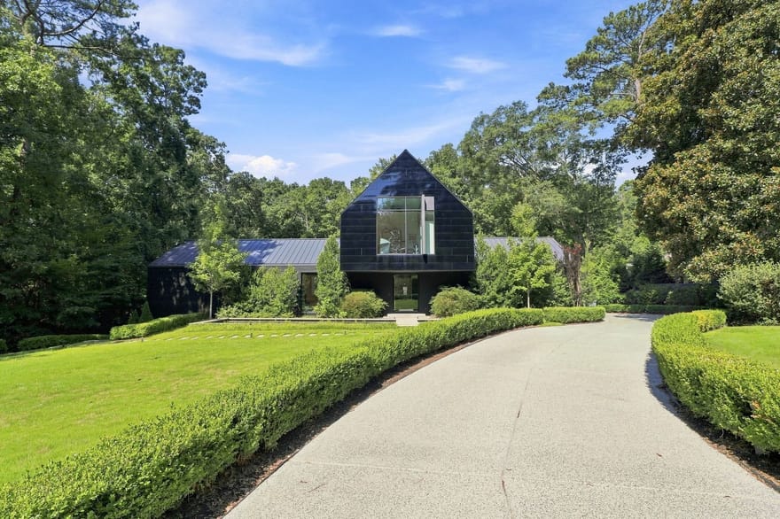 2716 Ridgewood Road, Atlanta, Georgia