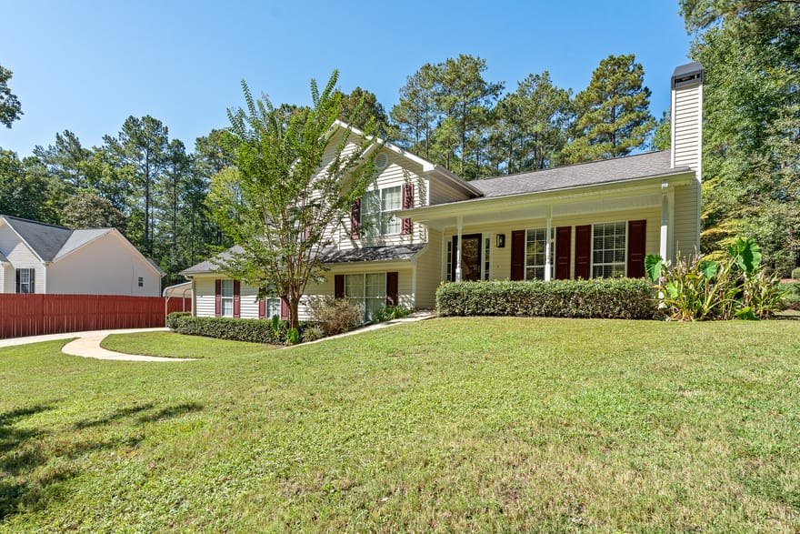 65 Lauren Overlook, Newnan, Georgia