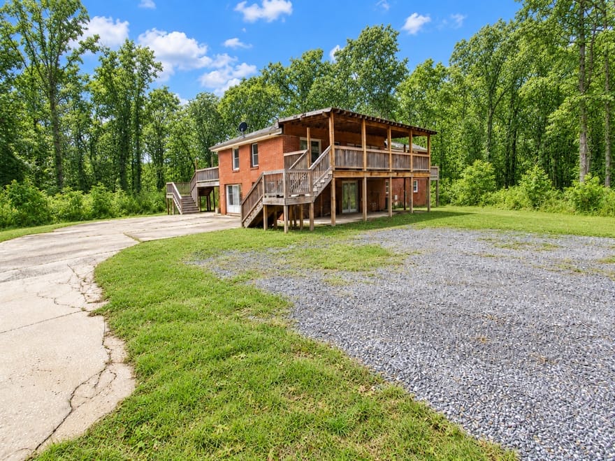 140 Joe Bray Road, Fayetteville, Georgia