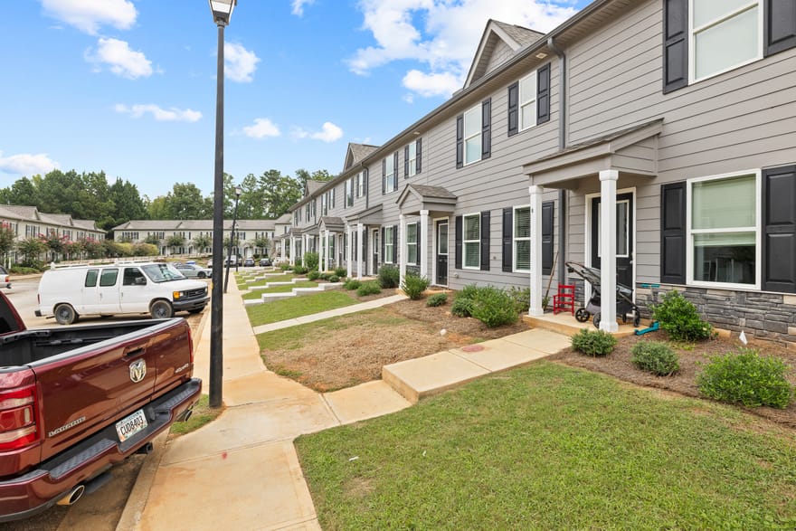 100 Lena Lane, Eatonton, Georgia