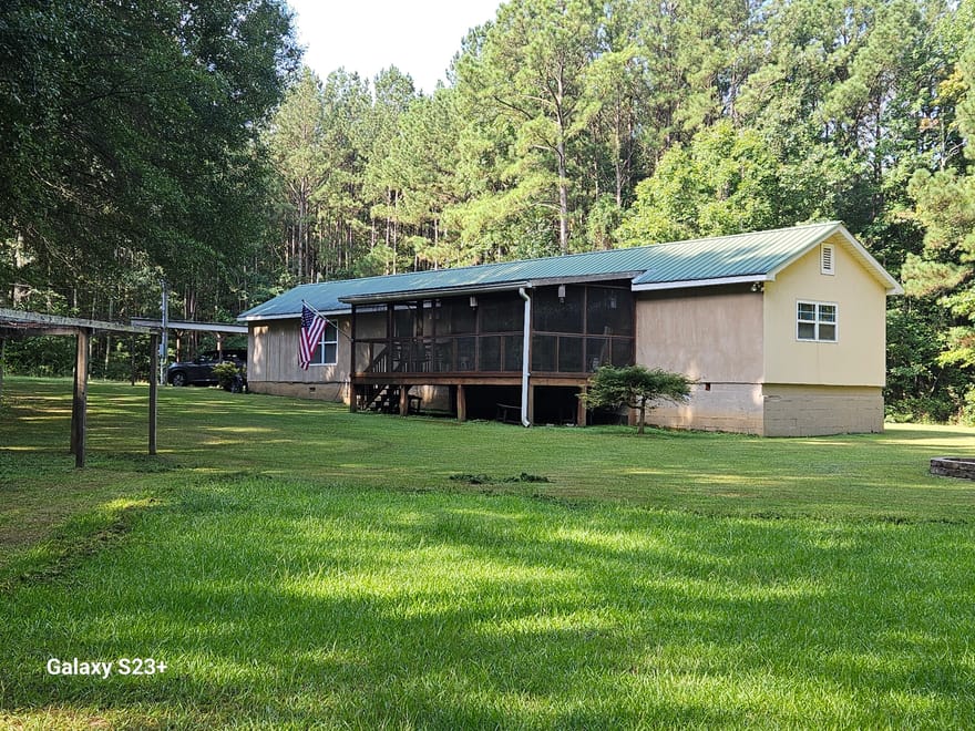 1371 Bairdstown Road, Union Point, Georgia