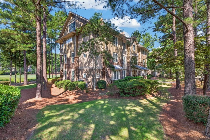 1020 F Creekside, Greensboro, Georgia