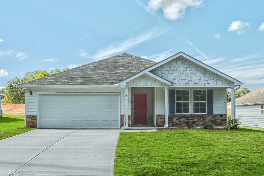 233 Woodlake Landing, Hartwell, Georgia