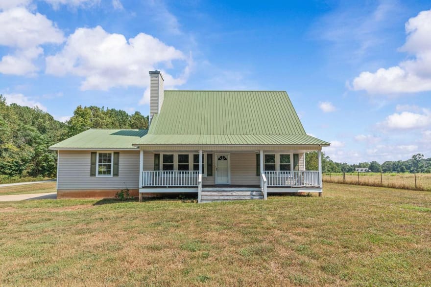 2722 Stone Drive, Comer, Georgia
