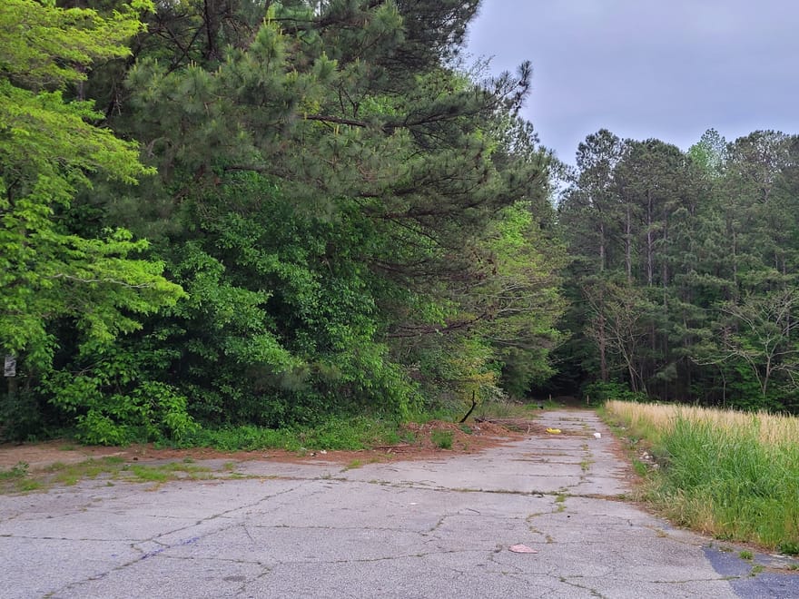 6753 Millwood, Stonecrest, Georgia