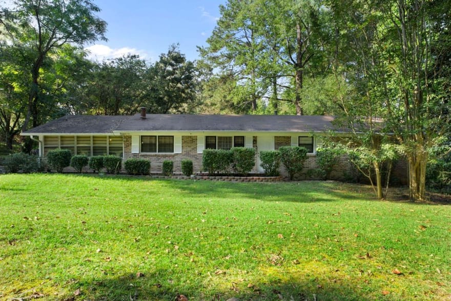 1739 Pleasant Hill Trail, Lithonia, Georgia