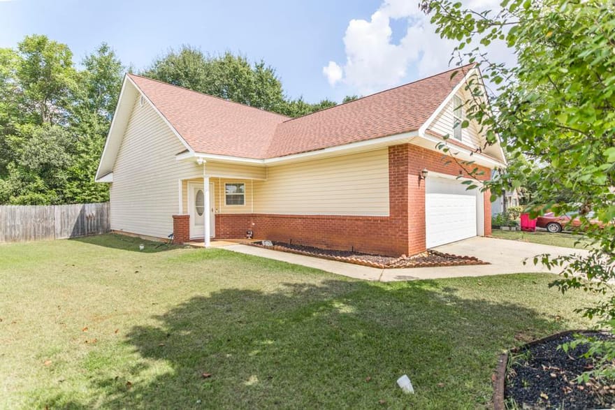 108 Sunnymeade Drive, Warner Robins, Georgia