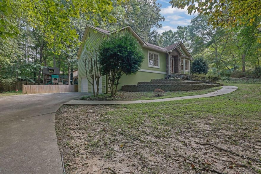 210 Crabapple Lane, Powder Springs, Georgia