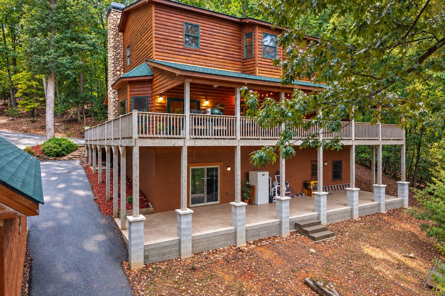 94 Autumn Hill Drive, Sautee Nacoochee, Georgia