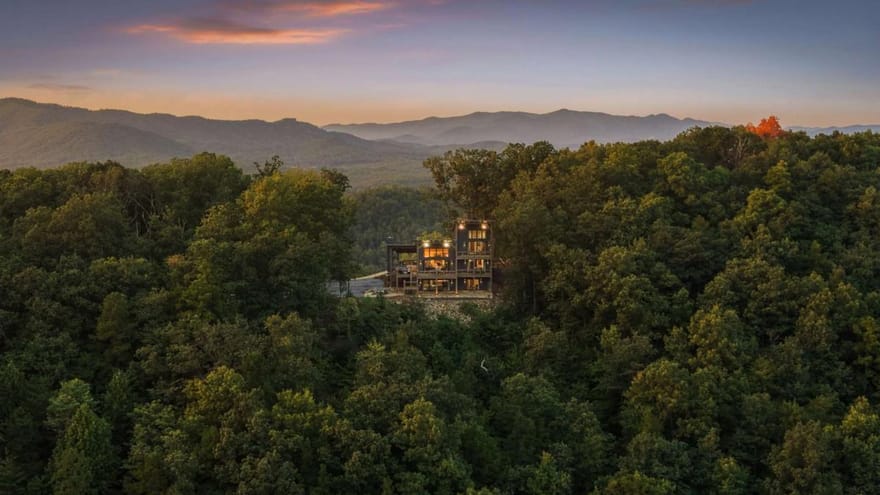 633 Wilderness Way, Blue Ridge, Georgia