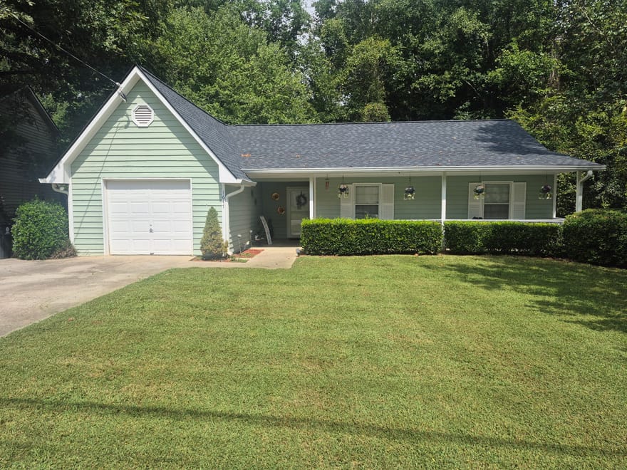 1647 Sugarmaple Drive SW, Conyers, Georgia
