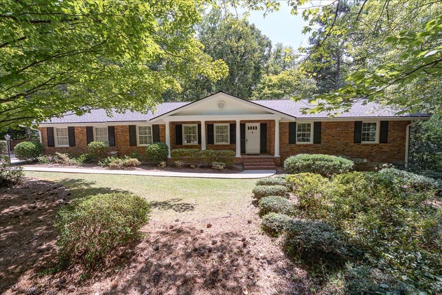 541 Woodland Road, Elberton, Georgia