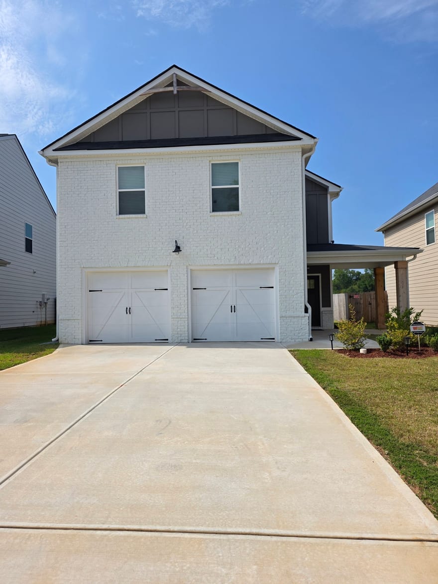 205 River Meadow Drive, Lagrange, Georgia