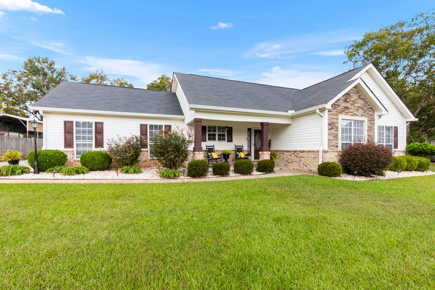 211 Cohen Court, Kathleen, Georgia
