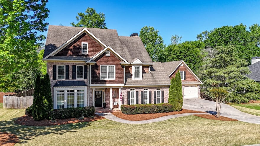 16 Stratford Lane, Cartersville, Georgia