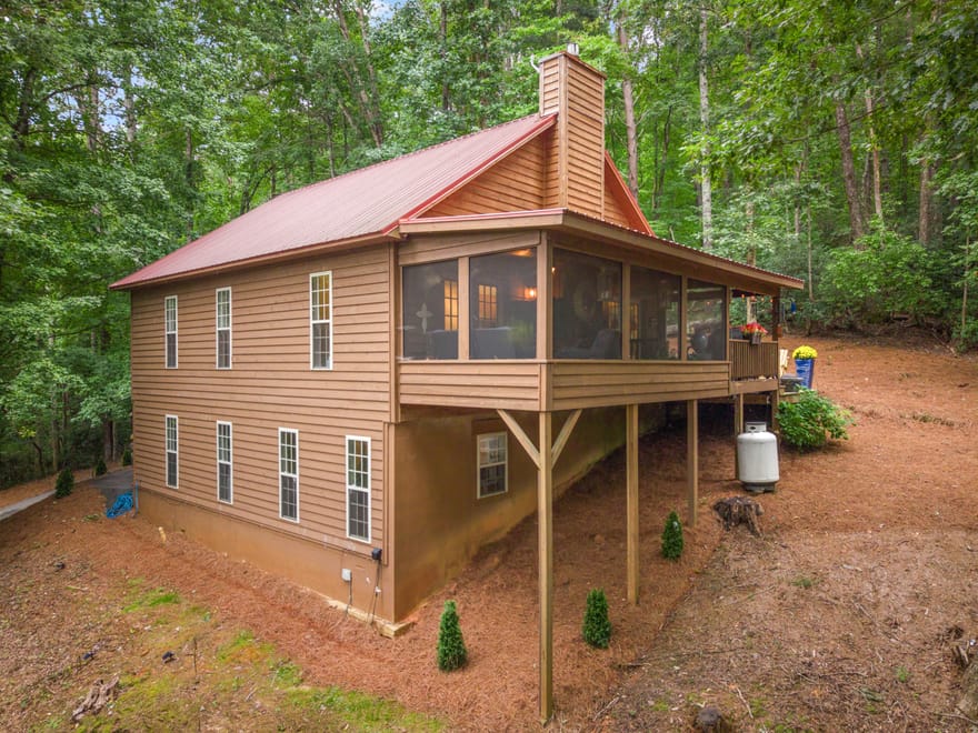 100 Bee Tree Run, Clayton, Georgia