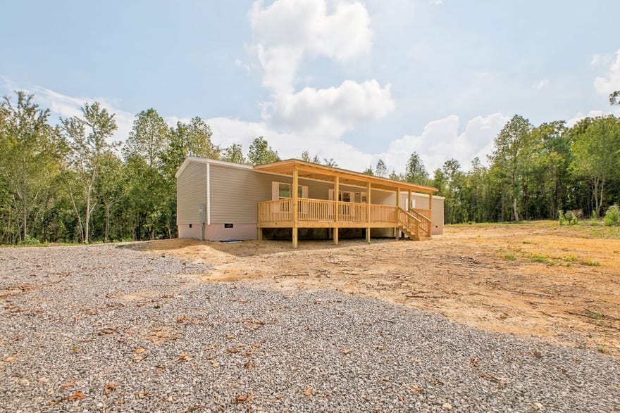 110 Secluded Acres, Lafayette, Georgia