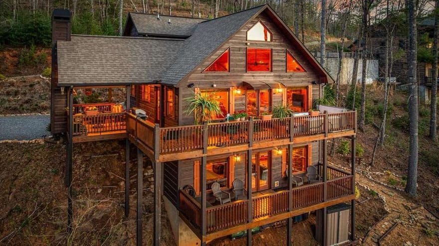 267 Oasis Drive, Blue Ridge, Georgia