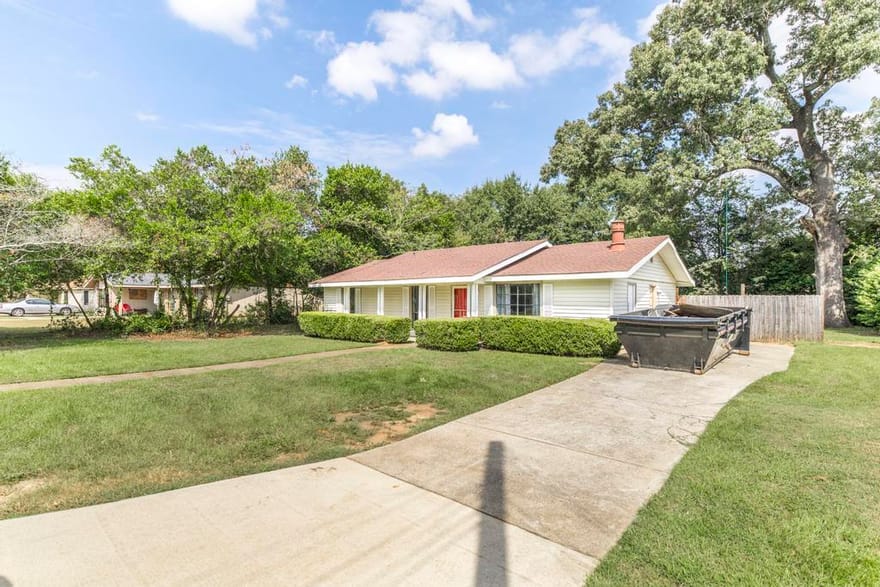 507 Feagin Mill Road, Warner Robins, Georgia
