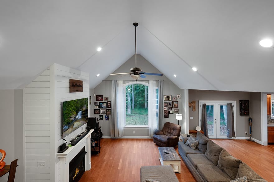 122 Bigham Road, Trion, Georgia