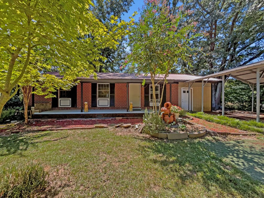 2755 Cherokee Road, Athens, Georgia