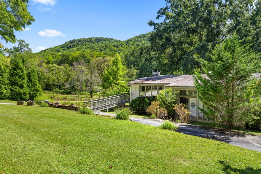 1630 Warwoman Road, Clayton, Georgia