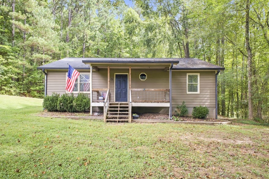 1242 Old County Farm Road, Dallas, Georgia