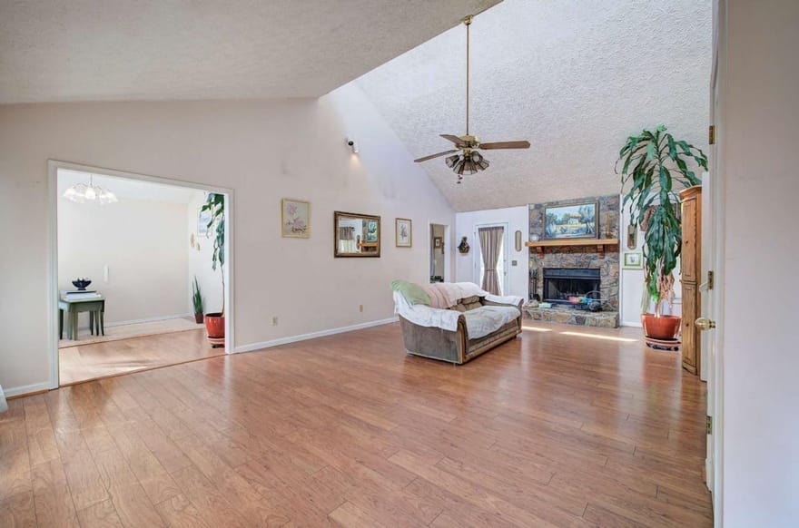 18 Gentry Drive SW, Cartersville, Georgia