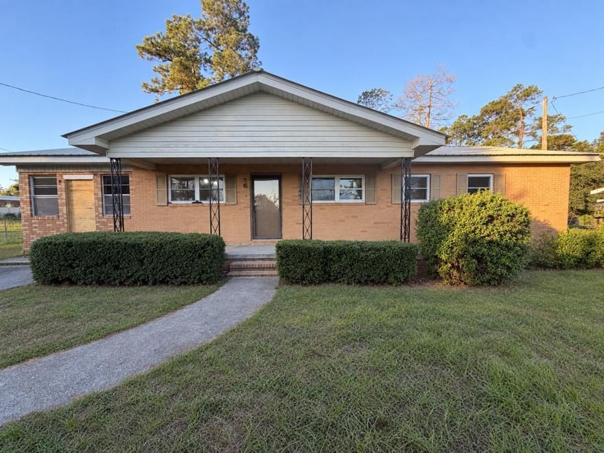 526 Soloman Street, Swainsboro, Georgia