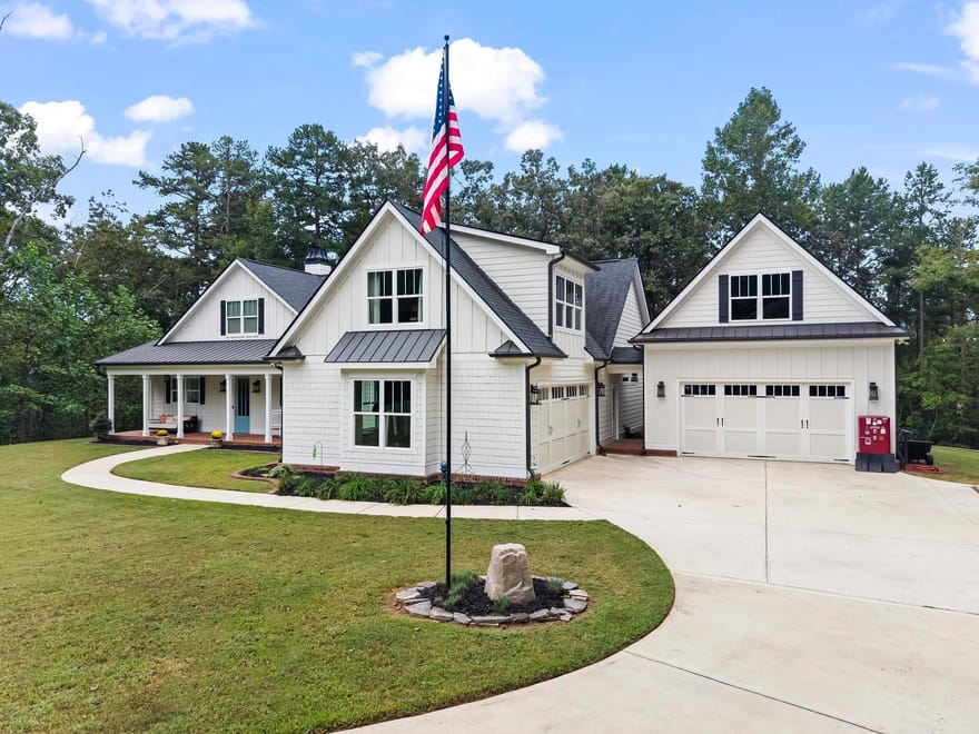 925 Clayroot Road, Dallas, Georgia