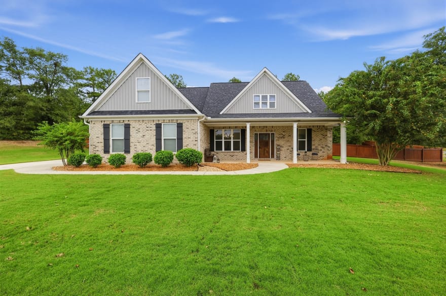 160 Jackson Drive, Forsyth, Georgia