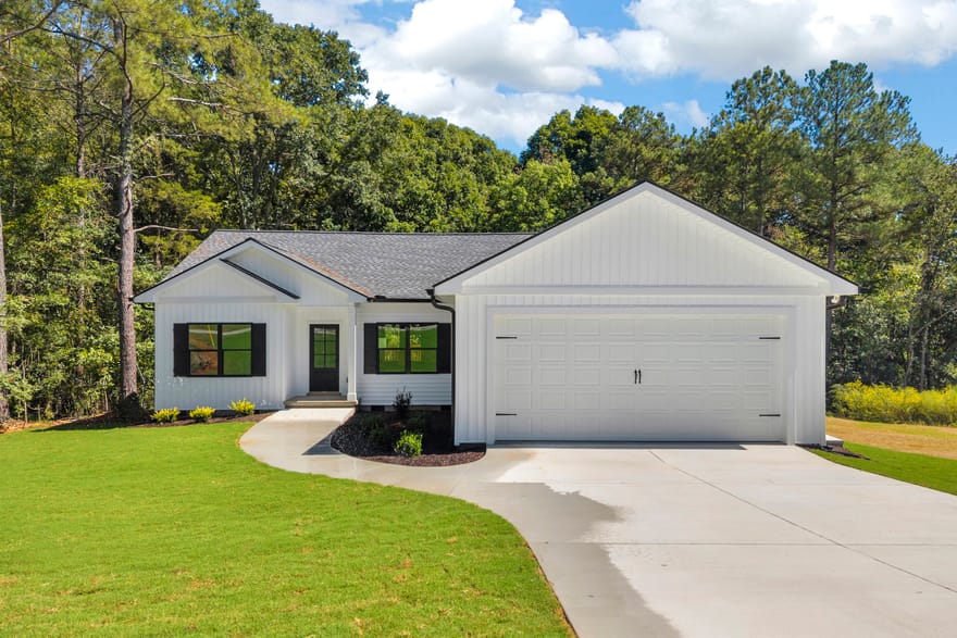 64 Harbor Heights Circle, Lavonia, Georgia
