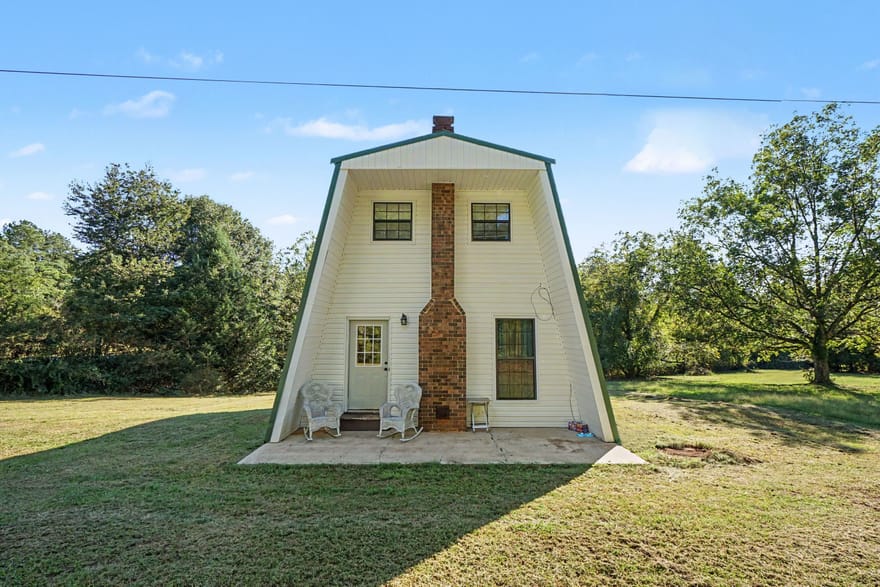 6 Sandy Springs Drive, Athens, Georgia
