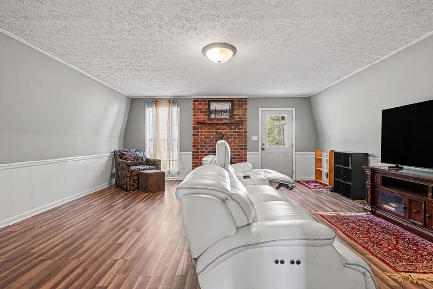6 Sandy Springs Drive, Athens, Georgia