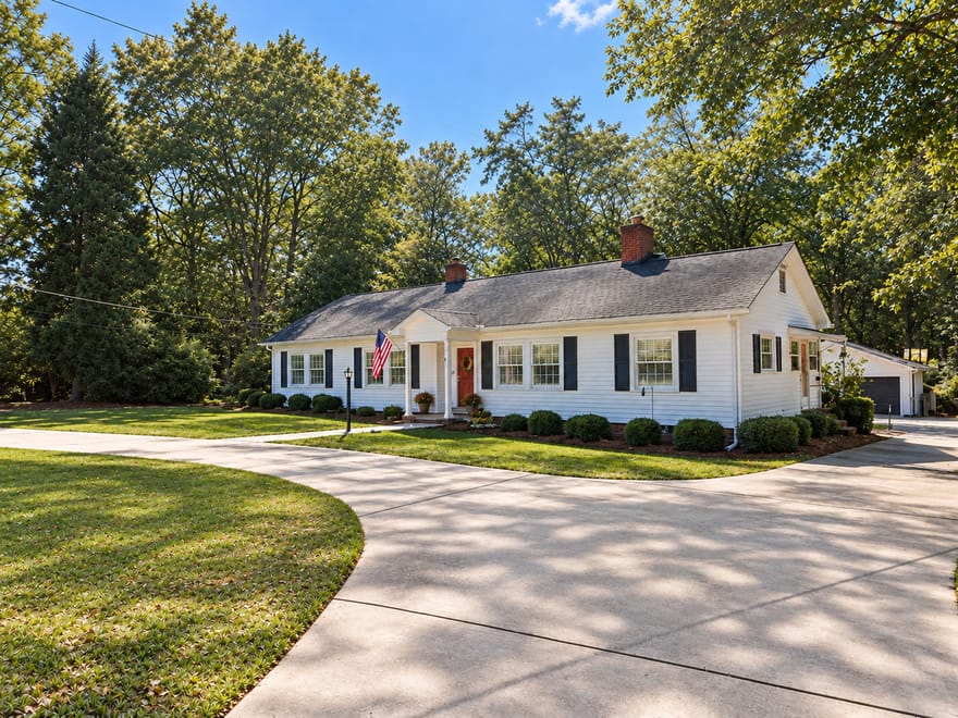 352 S Dugger Avenue, Roberta, Georgia