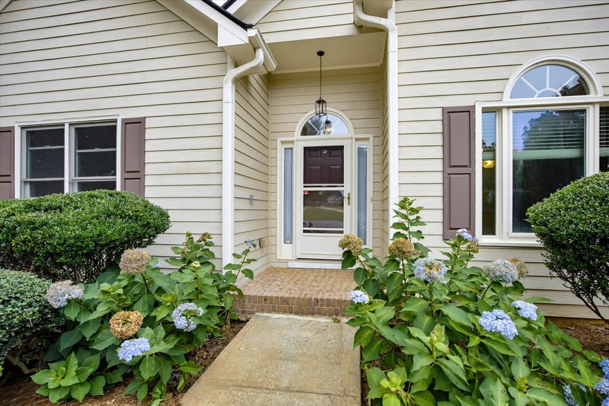 4090 Chestnut Springs Court, Cumming, Georgia