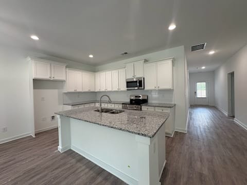 128 Royal Tern Lane, Warner Robins, Georgia