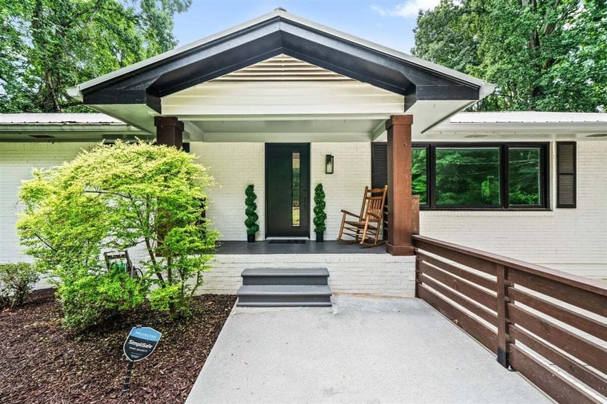 2071 Luxuria Court, Tucker, Georgia