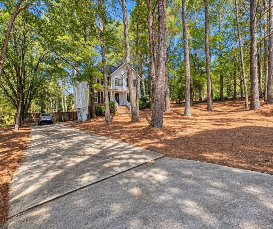 3801 Brittan Glade Trail, Snellville, Georgia